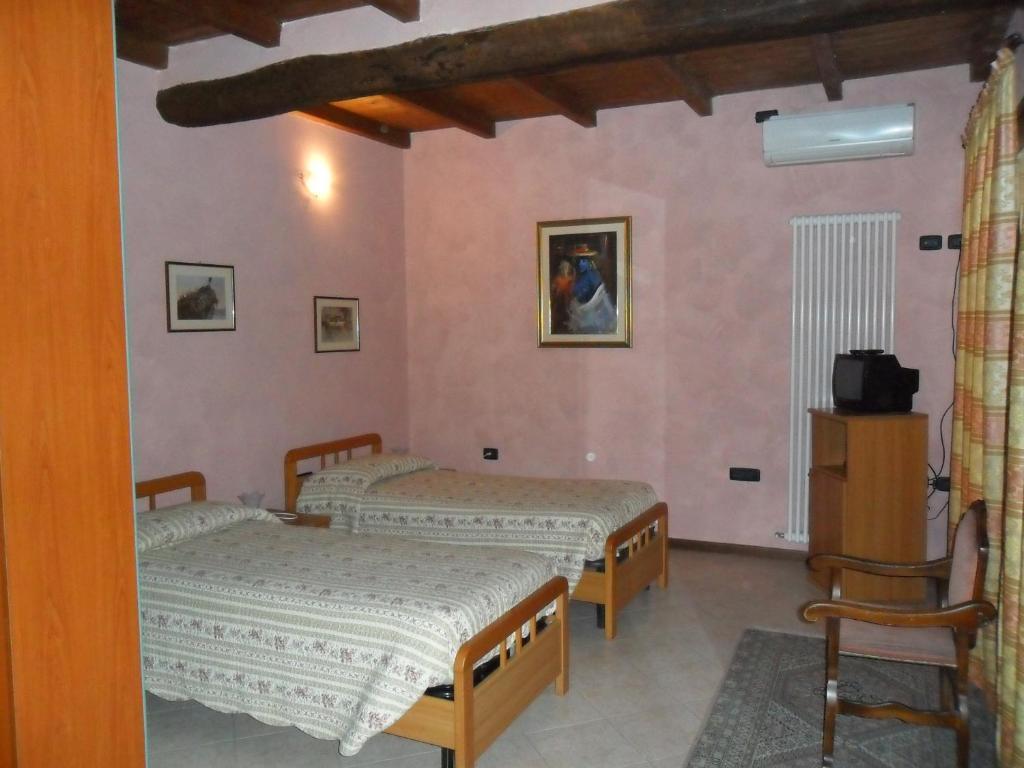 Hotel San Francesco Budrio  Rom bilde